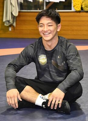 与那城一輝