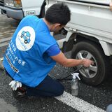 ブリヂストン「日頃から点検を」　道の駅しもつけで安全啓発　４月８日「タイヤの日」に合わせ