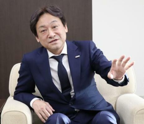 　インタビューに応じるりそな銀行の千田一弘社長