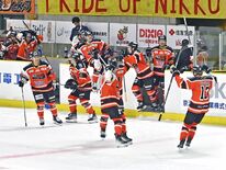 バックス、安養とのＰＳ戦制し３－２で競り勝つ　劇的幕切れにアリーナ沸く…