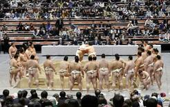 稽古総見、霧島はまずまずの内容