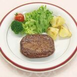 あのCMソングでおなじみの「マルシンハンバーグ」　日本の食卓を支えた独…