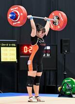 女子８６キロ級、長島が日本新