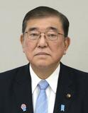 首相、靖国参拝見送りへ