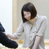 西山朋佳、女流王将戦4連覇