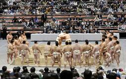 稽古総見、霧島はまずまずの内容