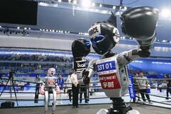 今年も北京で人型ロボット運動会