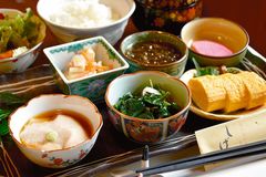 五種の小鉢御膳