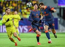 インテル、第1戦は敗れる