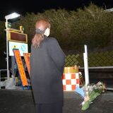宇都宮・新４号追突事故から１年　「痛くて寒かっただろう」　現場近くで被害者妻が献花