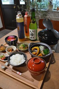 【よるのみや】土鍋ごはん　まんま