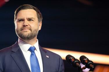 ウクライナは「領土で譲歩を」