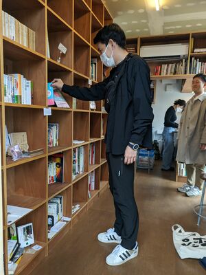 ＫＭＧＷ　ＢＯＯＫＳでは個性豊かな本が楽しめる