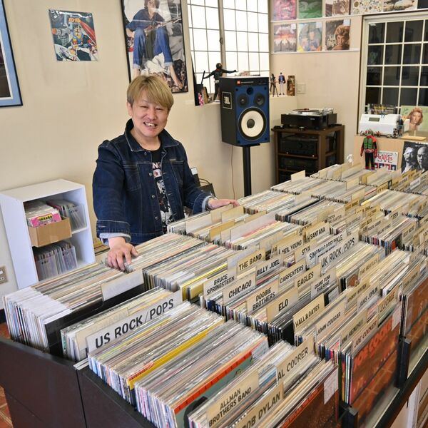 レコード屋 レコード店を移転開業 「昭和レトロ」文化残したい 茂木の福田さん 町