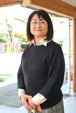 子どもらに愛情深く