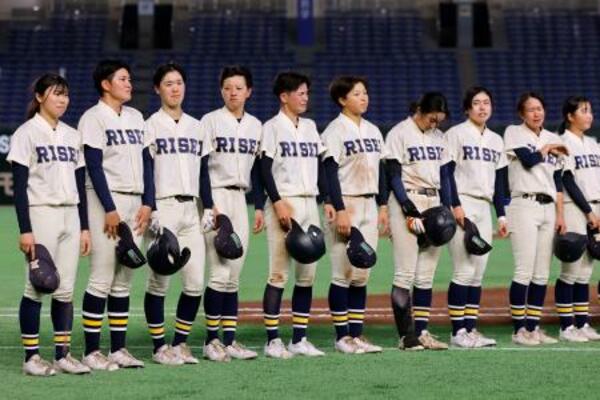 　佐久長聖に敗れた履正社ナイン＝東京ドーム