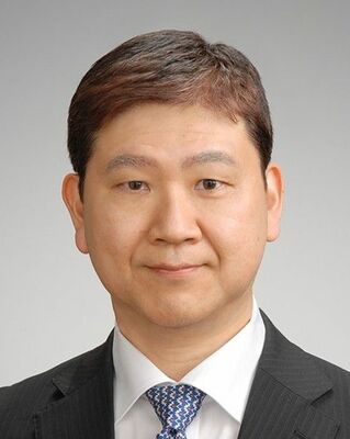 近藤康弘氏