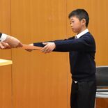 「ざぶん賞」表彰式、栃木県で初開催　真岡小の海老原さん最高賞