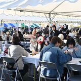 人気店集結、「鹿沼在来」など食べ比べ 鹿沼で16日まで新そば祭り 合併20年祝い粟野会場も