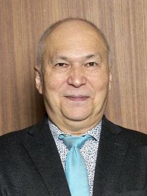 　モーリー・ロバートソンさん