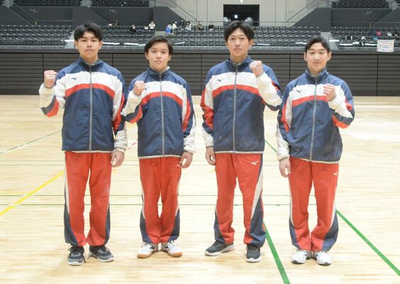 体操男子団体優勝の作新