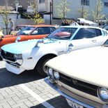 往年の名車40台　黒磯駅前に集結　安全訴えパレードも
