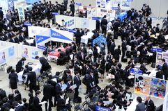 県内主要企業の新卒者採用計画／大卒高い伸び、高卒厳しく