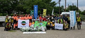 【富士河口湖町】河口湖の「いのちのゆりかご」を守る!産学官民で特定外来生物アレチウリ29.5kgを防除