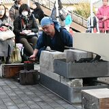 足利で刀鍛冶の「公開鍛錬」　山姥切国広展に合わせ初企画　刀剣文化を身近に