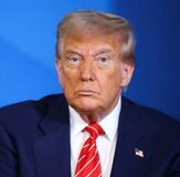 「専制支配から世界救った」