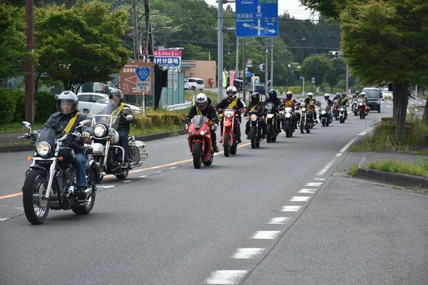 安全運転を訴えたパレード