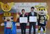 協定書を取り交わした早川市長（左）と藤本社長