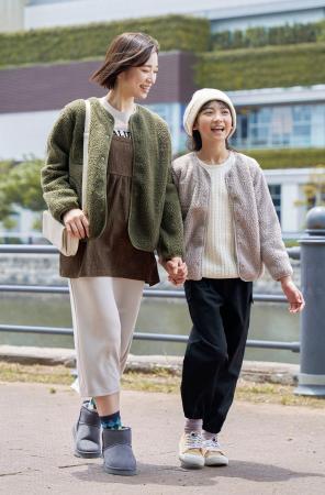 　ワークマンが生産販売する女性・子ども向けの衣料品