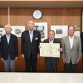 ミツマタ保全で大臣表彰 茂木・焼森山協議会 長年の生育保全、観光振興への寄与など評価