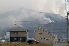 山林火災、４００ヘクタール焼失