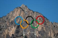 中立選手、新たに６人を承認