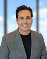 DXC、ブランド変革の次の段階を率いる最高マーケティング責任者にAnt…