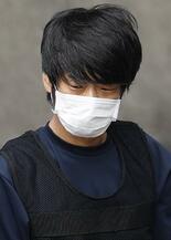 山上被告宅で「殺人」書籍押収