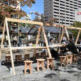 宇都宮の街なかに憩いの場を　まちかど広場にロングテーブルなど設置　キッチンカー出店も