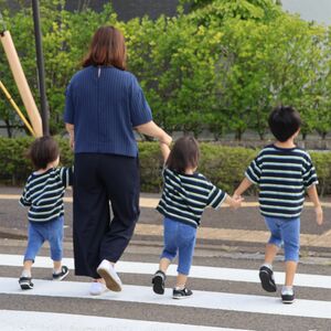 双子が別々の保育施設、負担大きい　仙台市の母親 苦労訴え　多胎育児への理解不十分　識者、行政支援拡充求める