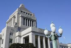 給付付き税額控除、きょう初協議