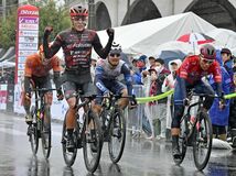 レース支配も勝ち切れず　ブリッツェン小野寺、悔しい４位