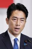 小泉氏だけ首相をねぎらう