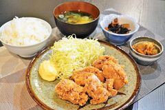 キッチンSAWAザンギ（からあげ）定食　
