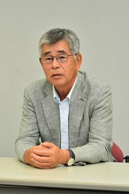 県サッカー協会の橋本健一会長