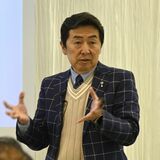 「ステージ４でも諦めてはいけない」　がん経験の笠井アナが宇都宮で講演　治療経験や検診の大切さ伝える