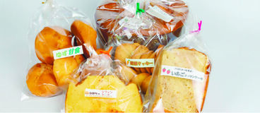 地元食材にこだわったフワフワ食感の「シフォンケーキ」JA佐野 三好農産物直売所