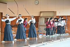 和弓と洋弓 技比べ合い