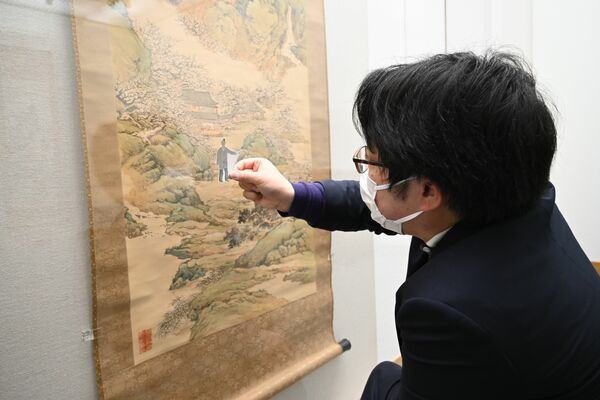 絵から切り出したアバターを持って南画を楽しめる