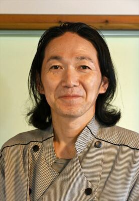 栗崎勝典さん